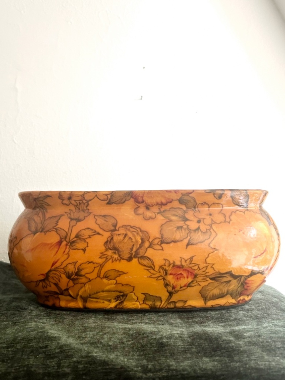 Vintage Oval floral planter